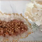 Gambar 1 PerusahaanELLY CAKE ART BOUTIQUE Wedding Cake di Surabaya City JI