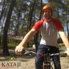 Gambar 5 PerusahaanKATAJI ADVENTURE Recreation Centres di Bandung JB