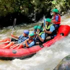 Gambar 1 PerusahaanRAFTING BALI Rafting di Gianyar BA