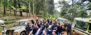Gambar 3 PerusahaanFRESTOUR & TRAVEL Travel Bureaus di Bandung JB